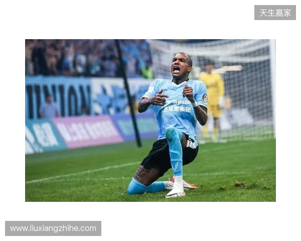 鲁媒:克雷桑对阵大连英博当日主动求战,若恢复顺利可战河南队